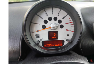 Mini Countryman 1, 6i  AUTOMATIC - автомобили, коли, обяви за нови и употребявани 9