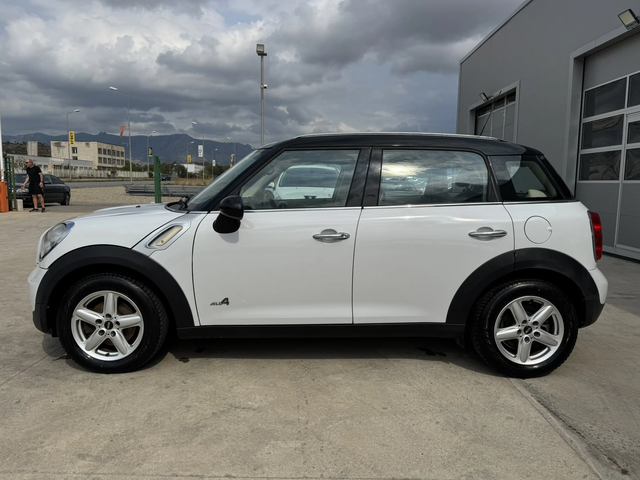 Mini Countryman 1.6* D* 112ps* 4x4* НАВИ* КОЖА* ПАРКТРОНИК - автомобили, коли, обяви за нови и употребявани 1