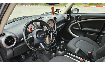 Mini Countryman 2.0D 4x4/6skorosti/Klimatronik - автомобили, коли, обяви за нови и употребявани 9