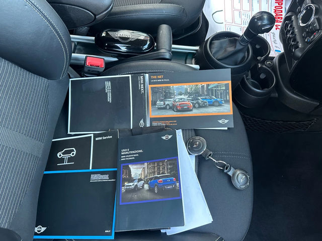 Mini Countryman 2.0 D 4x4 - автомобили, коли, обяви за нови и употребявани 16