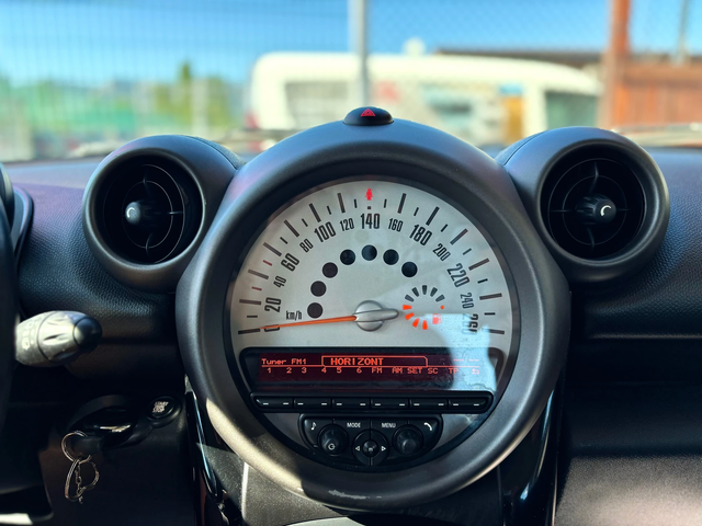 Mini Countryman - автомобили, коли, обяви за нови и употребявани 8