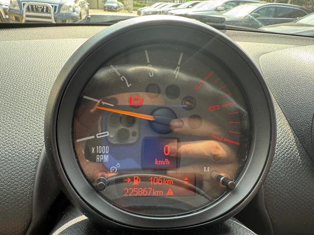 Mini Countryman 1.6d - 112к.с. - автомобили, коли, обяви за нови и употребявани 16