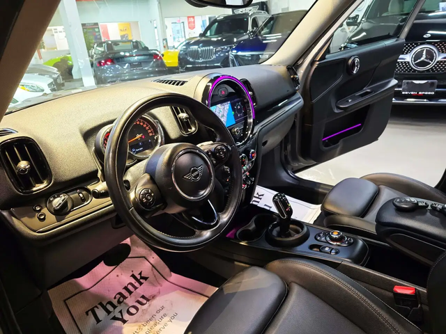 Mini Countryman All4/LowKMS/Certified/Finance All Wheel Drive - автомобили, коли, обяви за нови и употребявани 7