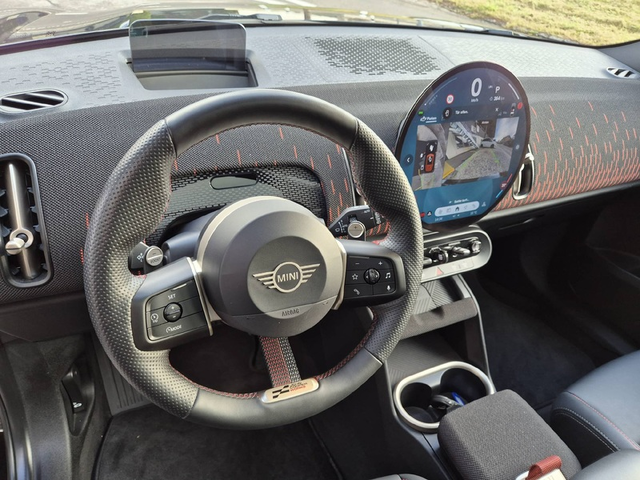 MINI Countryman Countryman S Mild Hybrid ALL4 JCW + XL PACK - автомобили, коли, обяви за нови и употребявани 3