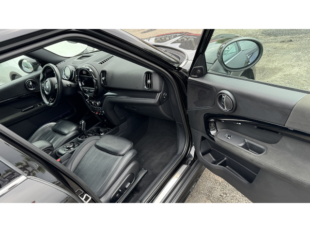 Mini Countryman SD ALL4 Внос Швейцария, Distronic, Камера, LED, HUD - автомобили, коли, обяви за нови и употребявани 14