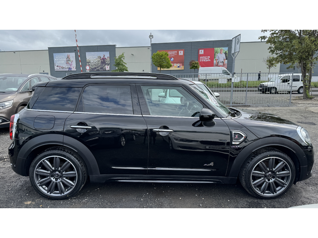 Mini Countryman SD ALL4 Внос Швейцария, Distronic, Камера, LED, HUD - автомобили, коли, обяви за нови и употребявани 3