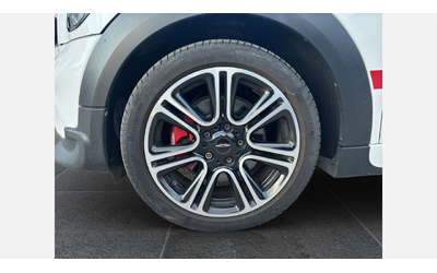 mini-john-cooper-works-countryman - 3