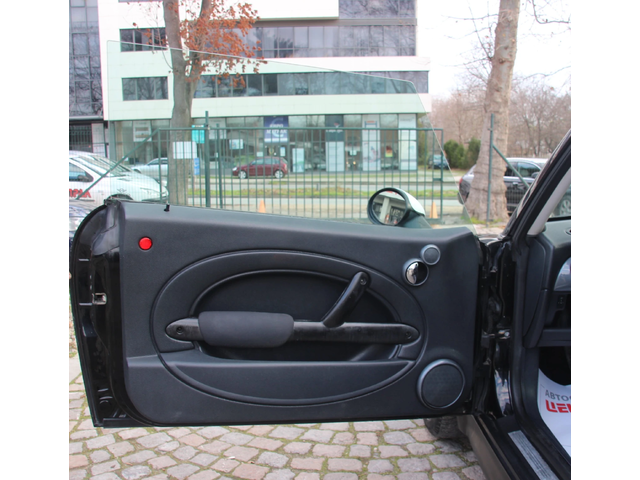 Mini One 1.4 16V D   С РЕГИСТРАЦИЯ - автомобили, коли, обяви за нови и употребявани 12