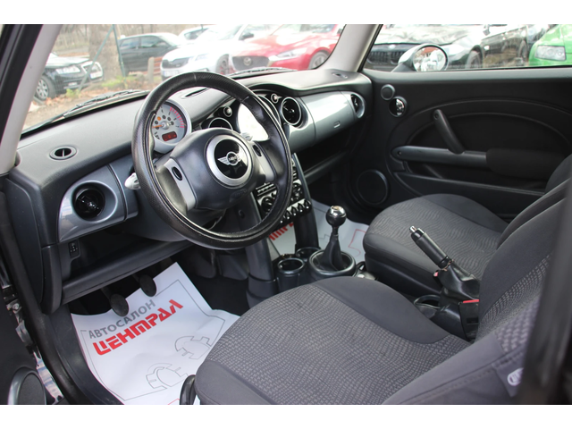 Mini One 1.4 16V D   С РЕГИСТРАЦИЯ - автомобили, коли, обяви за нови и употребявани 8