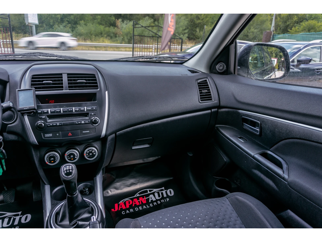 Mitsubishi ASX 1.6i 117hp с Гаранция! - автомобили, коли, обяви за нови и употребявани 9