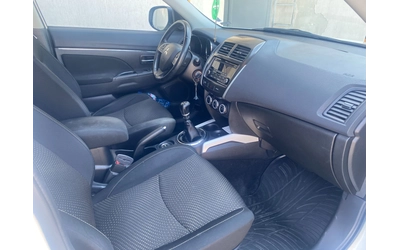 Mitsubishi ASX 1.8D - автомобили, коли, обяви за нови и употребявани 15