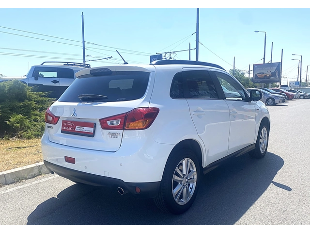 Mitsubishi ASX 1.8D - автомобили, коли, обяви за нови и употребявани 3