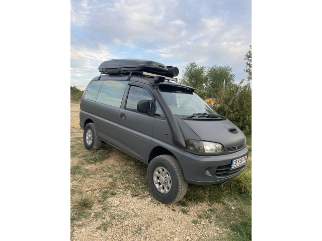 Mitsubishi Delica 2.8 tdi 4X4 уникат - автомобили, коли, обяви за нови и употребявани 11