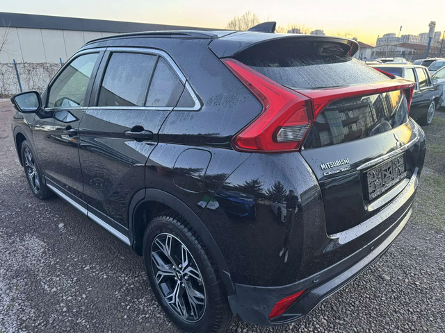 Mitsubishi Eclipse Cross 1.5T Sty4WD, 163 к.с - автомобили, коли, обяви за нови и употребявани 3