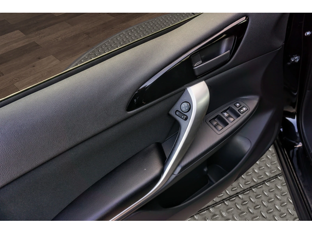 Mitsubishi Eclipse Cross 1.5T INTENSE - автомобили, коли, обяви за нови и употребявани 4