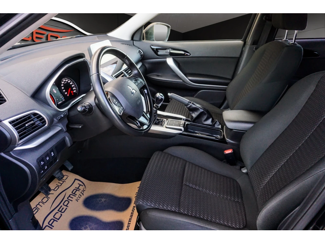 Mitsubishi Eclipse Cross 1.5T INTENSE - автомобили, коли, обяви за нови и употребявани 5