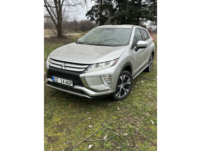 Mitsubishi Eclipse Cross 4x4 - автомобили, коли, обяви за нови и употребявани 1