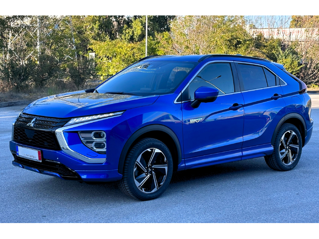 Mitsubishi Eclipse Cross Plug-In 4x4 | 360 Камера | ЛИЗИНГ - автомобили, коли, обяви за нови и употребявани 0