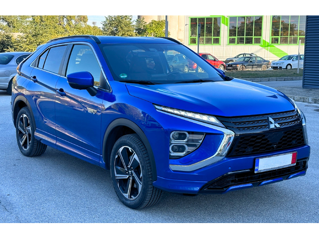 Mitsubishi Eclipse Cross Plug-In 4x4 | 360 Камера | ЛИЗИНГ - автомобили, коли, обяви за нови и употребявани 1