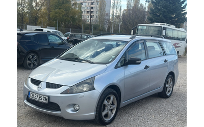 mitsubishi-grandis - 2