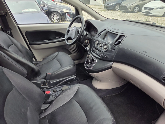 Mitsubishi Grandis 2.0tdi* Italy* - автомобили, коли, обяви за нови и употребявани 15