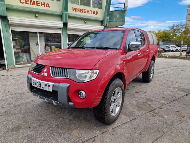 Mitsubishi L200 2.5 136 к.с.десен волан - автомобили, коли, обяви за нови и употребявани 0
