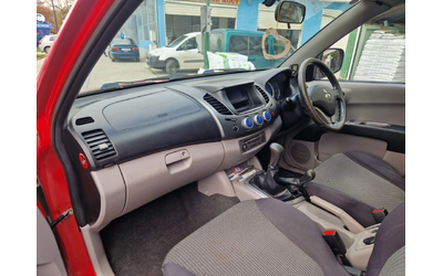 Mitsubishi L200 2.5 136 к.с.десен волан - автомобили, коли, обяви за нови и употребявани 12
