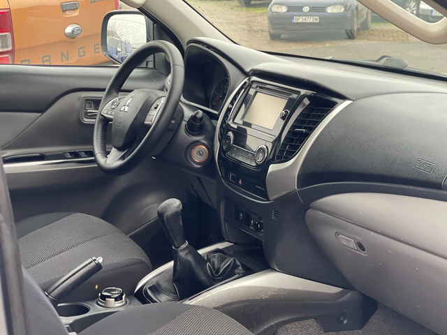 Mitsubishi L200 2.4Di-D 4x4 - автомобили, коли, обяви за нови и употребявани 11