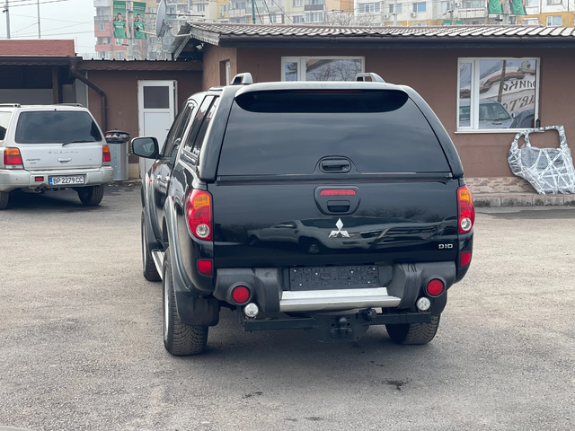 Mitsubishi L200 2.5Di-D 4x4 Instyle - автомобили, коли, обяви за нови и употребявани 4