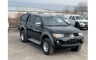 Mitsubishi L200 2.5Di-D 4x4 Instyle - автомобили, коли, обяви за нови и употребявани 8