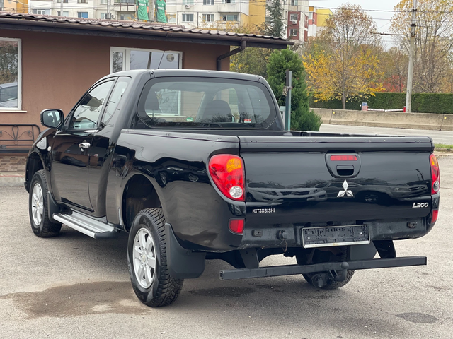 Mitsubishi L200 2.5Di-D 4x4 Facelift - автомобили, коли, обяви за нови и употребявани 3