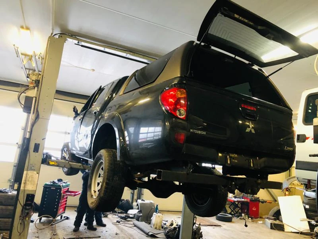 Mitsubishi L200 2.5Di-D 178к.с.на части - автомобили, коли, обяви за нови и употребявани 1