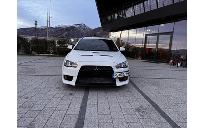 mitsubishi-lancer - 1