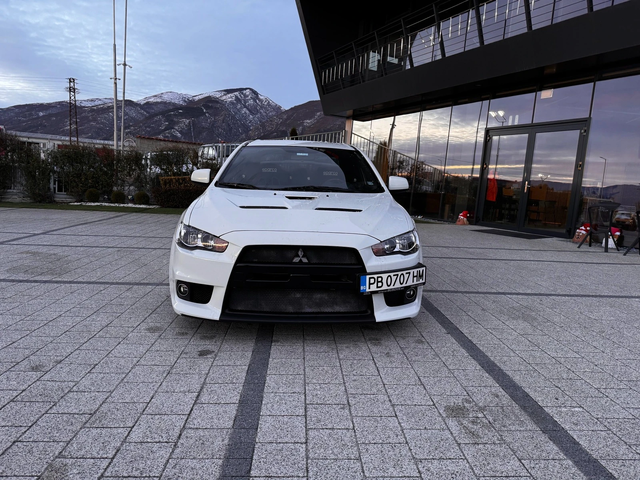 Mitsubishi Lancer Evolution X - автомобили, коли, обяви за нови и употребявани 1