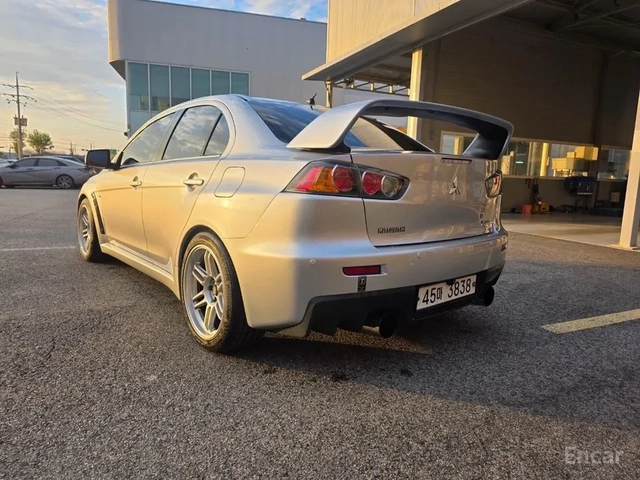 Mitsubishi Lancer EvolutionX - 295кс.| Dual Clutch 6 speed| - автомобили, коли, обяви за нови и употребявани 3