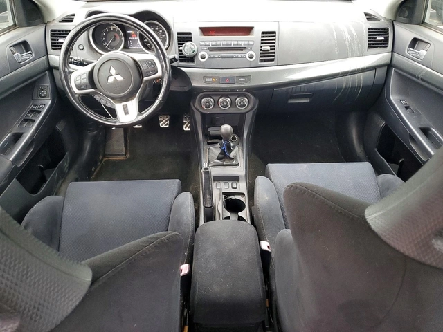 Mitsubishi Lancer EVOLUTION GSR - автомобили, коли, обяви за нови и употребявани 4