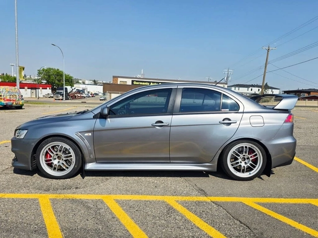 Mitsubishi Lancer * Lancer Evolution* MR* ПАНО* KEYLESS* Camera* ПОД - автомобили, коли, обяви за нови и употребявани 1