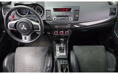 mitsubishi-lancer - 3