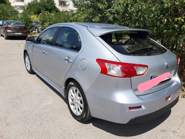 Mitsubishi Lancer Sportback - автомобили, коли, обяви за нови и употребявани 2