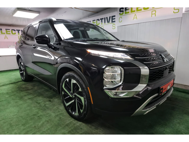 Mitsubishi Outlander PLUG-IN HYBRID PHEV SE S-AWC - автомобили, коли, обяви за нови и употребявани 7