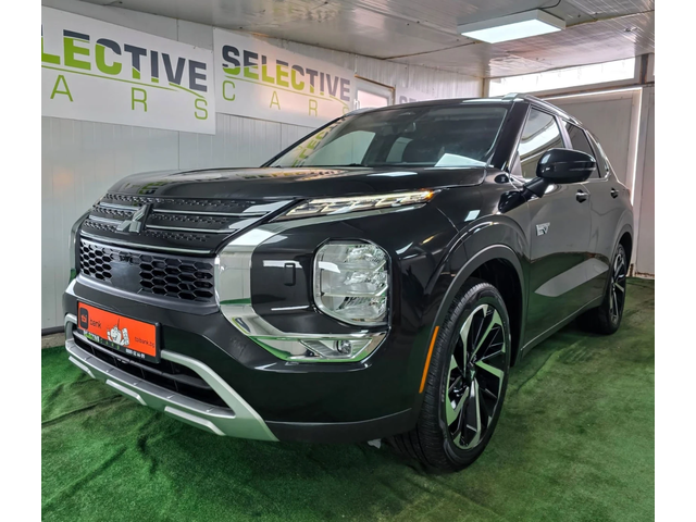 Mitsubishi Outlander PLUG-IN HYBRID PHEV SE S-AWC - автомобили, коли, обяви за нови и употребявани 1