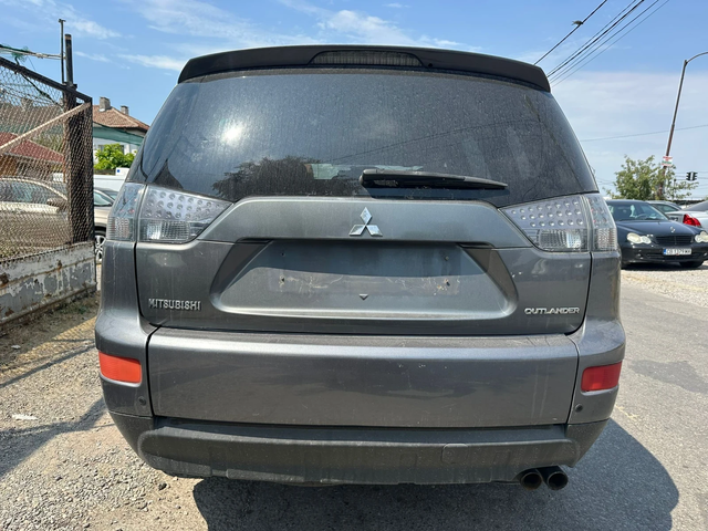 Mitsubishi Outlander 2, 000DID EURO4 - автомобили, коли, обяви за нови и употребявани 4