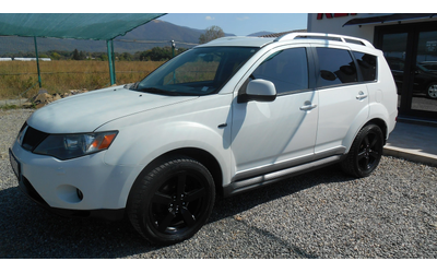 Mitsubishi Outlander 2.4i* 170* k.c* AVTOMAT* GAZ - автомобили, коли, обяви за нови и употребявани 7