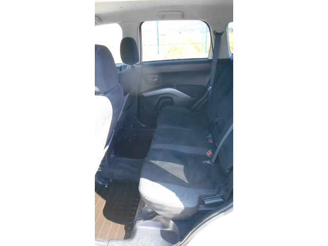 Mitsubishi Outlander 2.4i* 170* k.c* AVTOMAT* GAZ - автомобили, коли, обяви за нови и употребявани 9