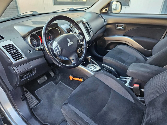 Mitsubishi Outlander 2.4и 170hp 4x4 ОЧАКВАН ВНОС! С ГАРАНЦИЯ! - автомобили, коли, обяви за нови и употребявани 4