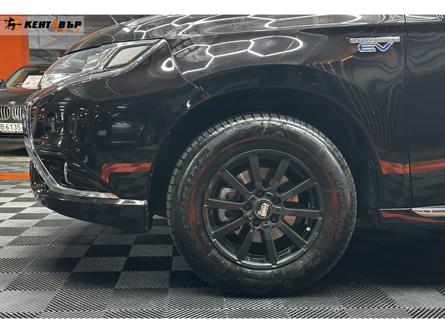 Mitsubishi Outlander 2.0 Hybrid - автомобили, коли, обяви за нови и употребявани 5