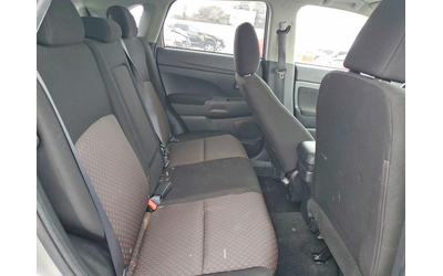 Mitsubishi Outlander 2.0L 4 ALL WHEEL DRIVE - автомобили, коли, обяви за нови и употребявани 10