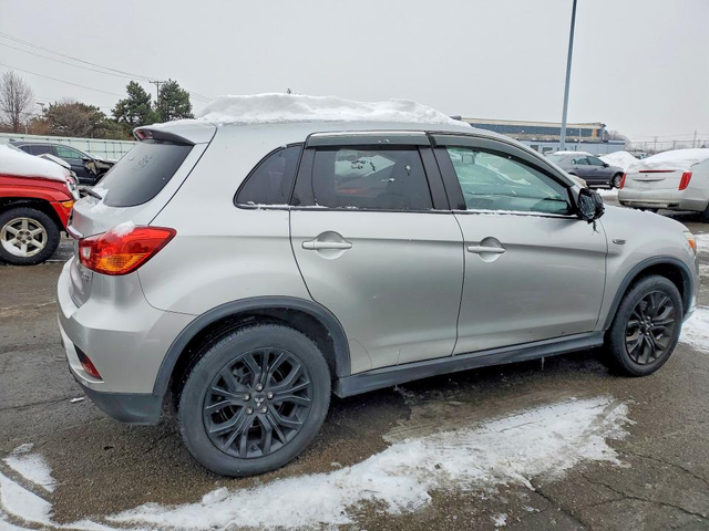 Mitsubishi Outlander 2.0L 4 ALL WHEEL DRIVE - автомобили, коли, обяви за нови и употребявани 2