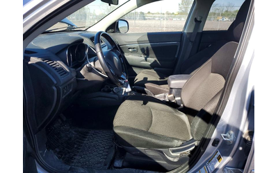 Mitsubishi Outlander 2.0L 4 ALL WHEEL DRIVE - автомобили, коли, обяви за нови и употребявани 6