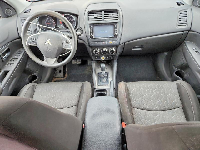 Mitsubishi Outlander 2.0L 4 FRONT WHEEL DRIVE - автомобили, коли, обяви за нови и употребявани 7